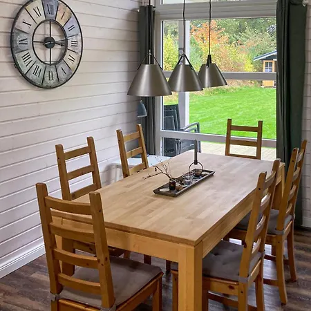 Holiday home Awesome In Krems Iiwarderbrueck *