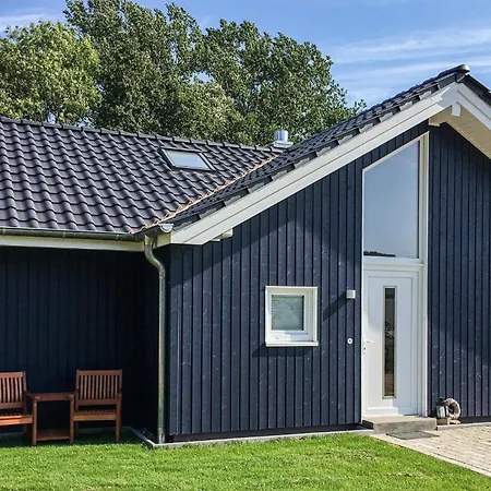 Awesome In Krems Iiwarderbrueck Holiday home